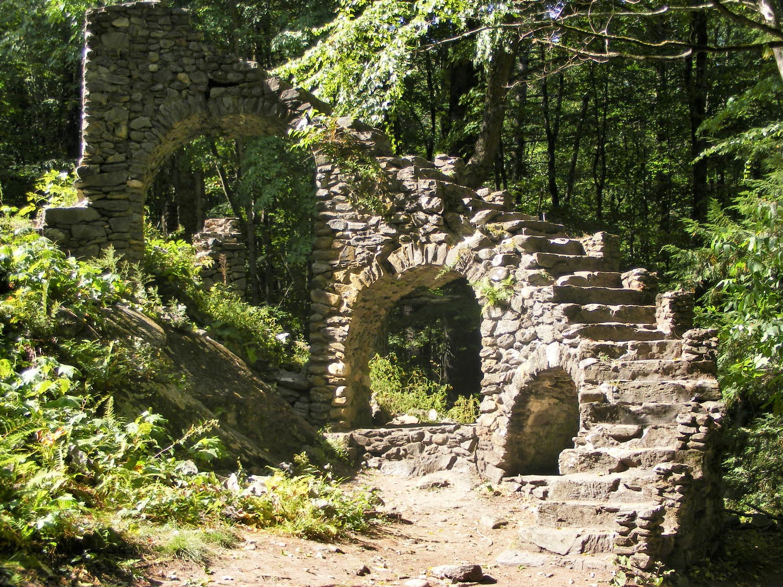 Madame Sherri Castle, Chesterfield NH